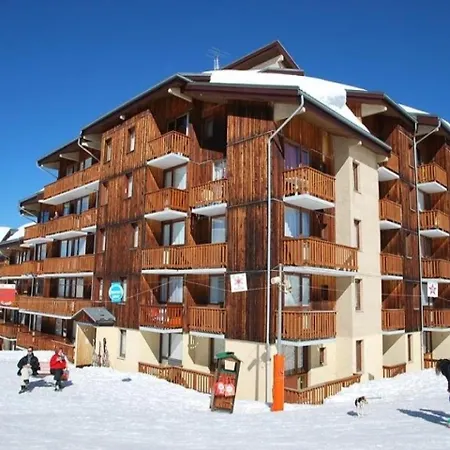 Hameau 2 220